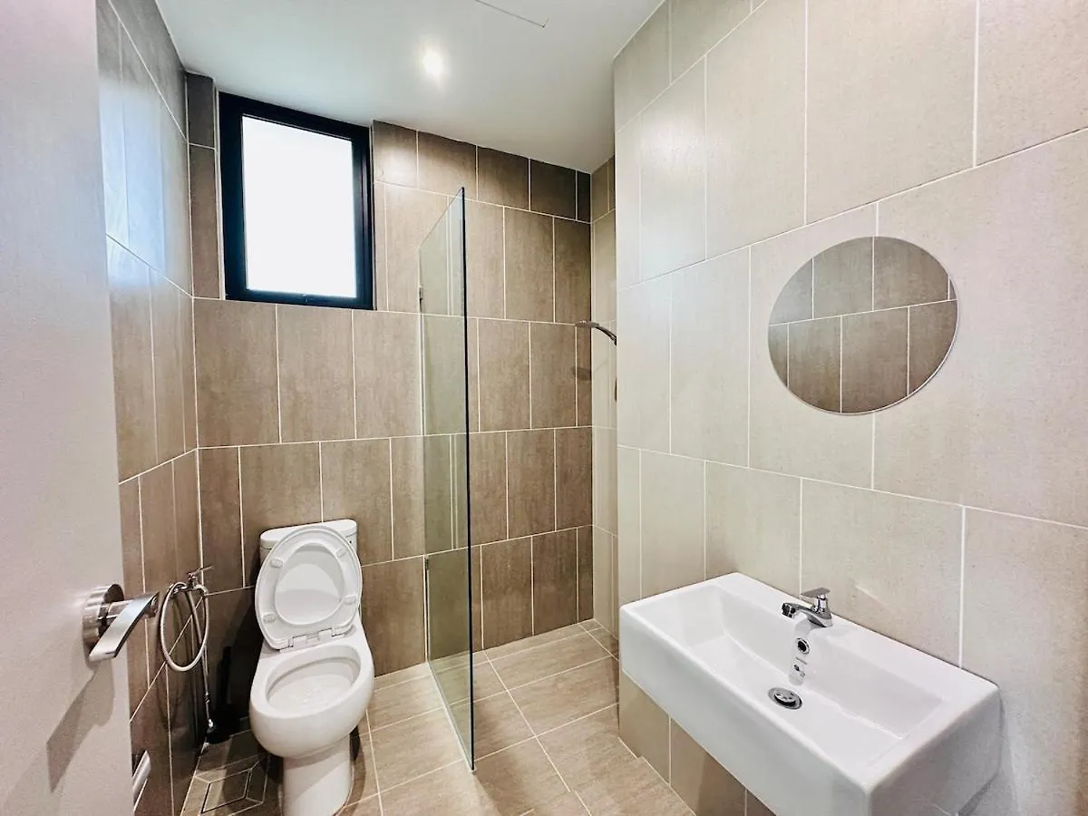 Iconic Regency 3Br Seaview Homestay With Rooftop Pool Bayan Lepas Apartment