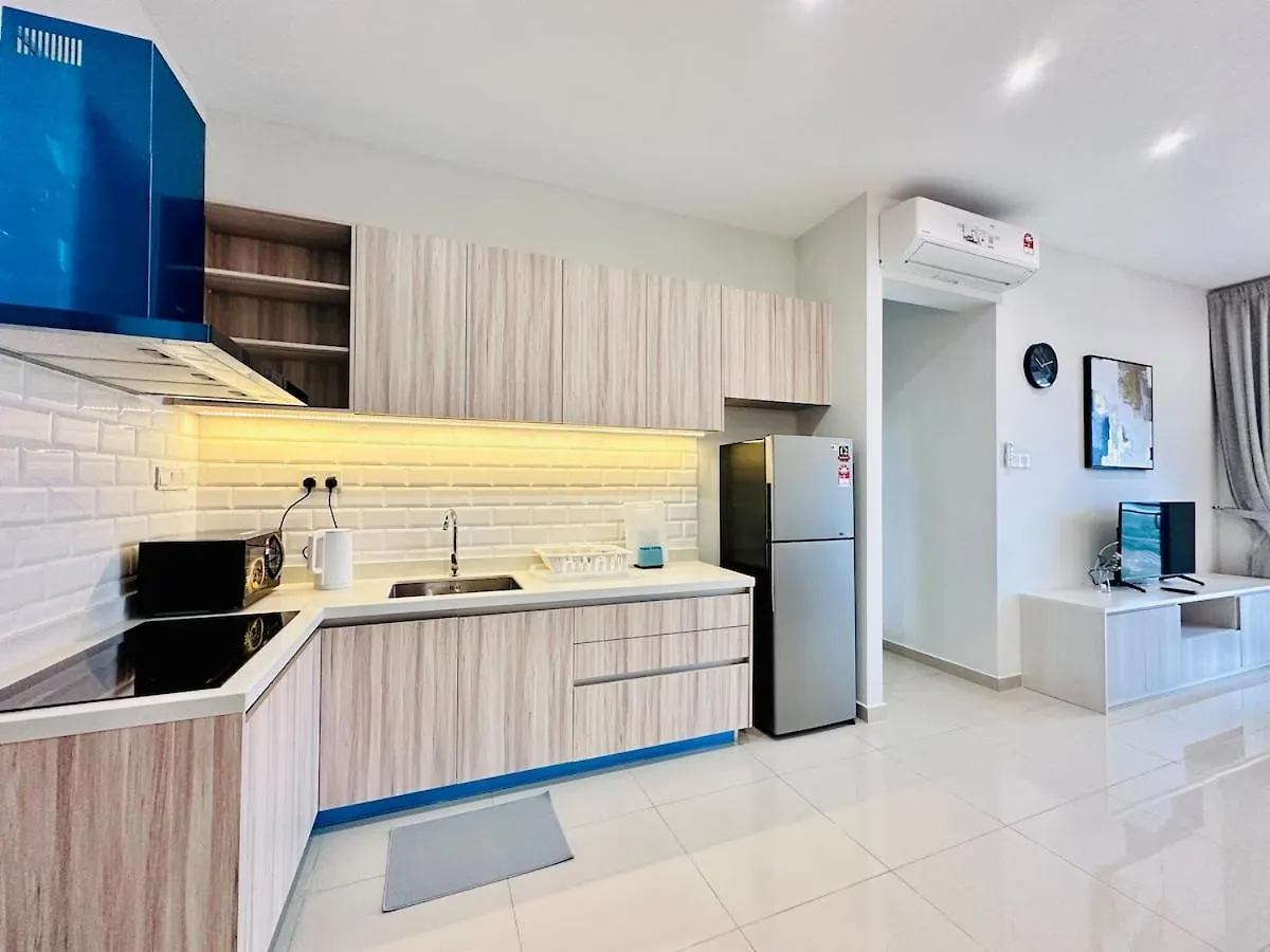 Iconic Regency 3Br Seaview Homestay With Rooftop Pool Bayan Lepas Apartment