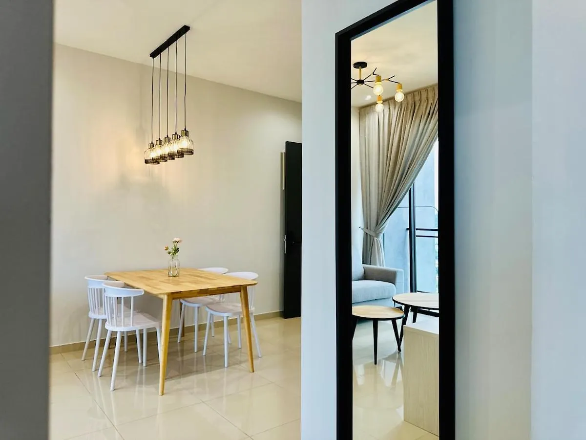Iconic Regency 3Br Seaview Homestay With Rooftop Pool Bayan Lepas