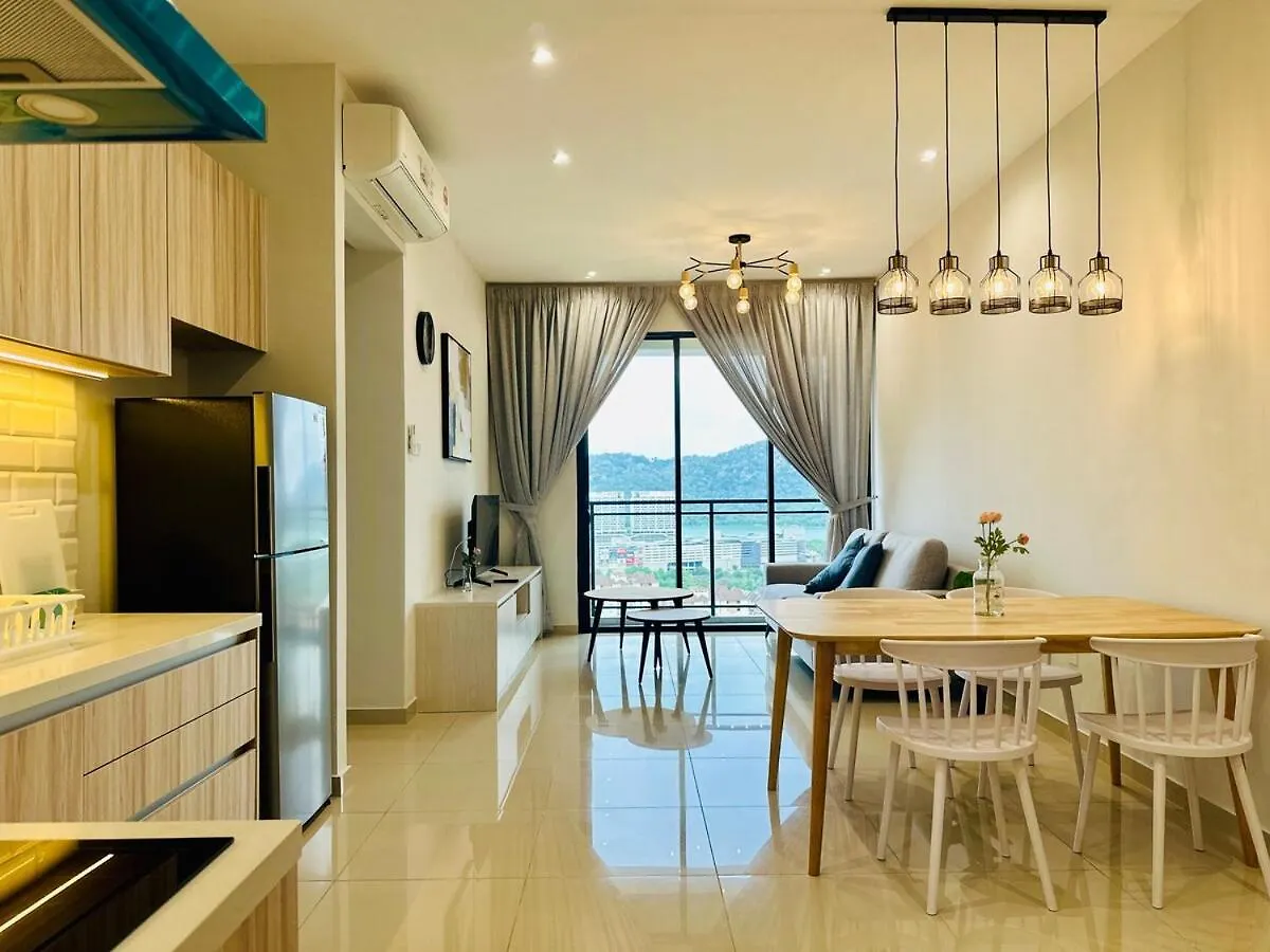 Iconic Regency 3Br Seaview Homestay With Rooftop Pool Bayan Lepas